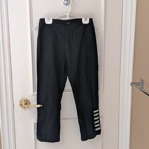 Euro Classic Black Rhinestone Capri Pants in Size 2